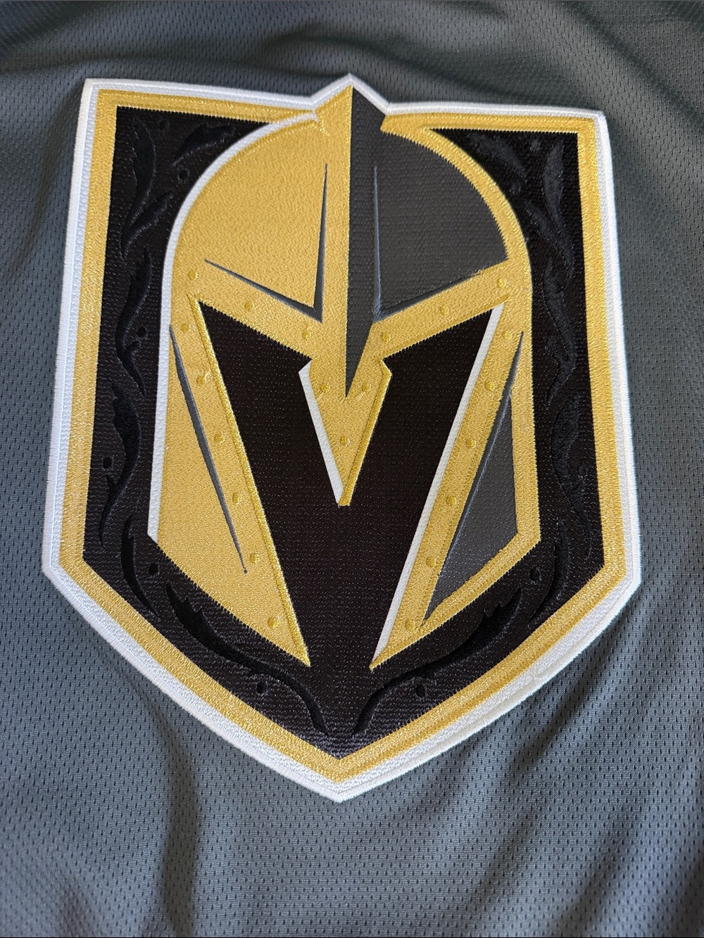 Las Vegas Knights Jersey 23 Martinez Size XL - Picture 12 of 12